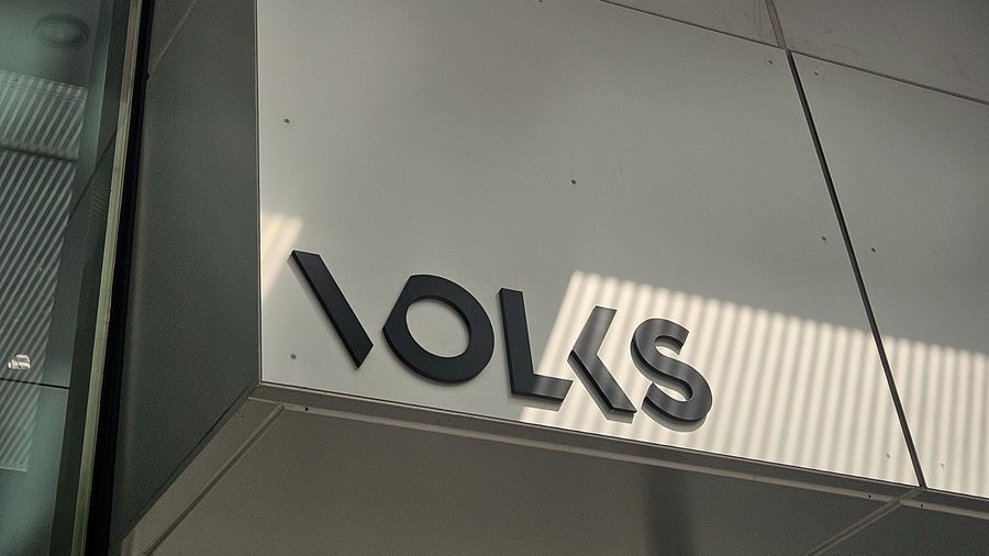 VOLKS sign at One Raffles Quay